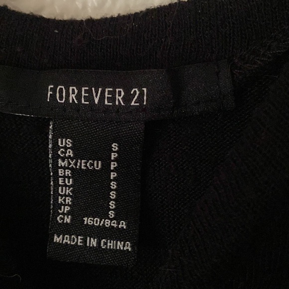 F21 • Black Ruffle Dress 🖤 - Picture 4 of 5